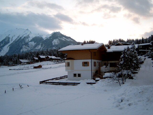 j4100003.jpg